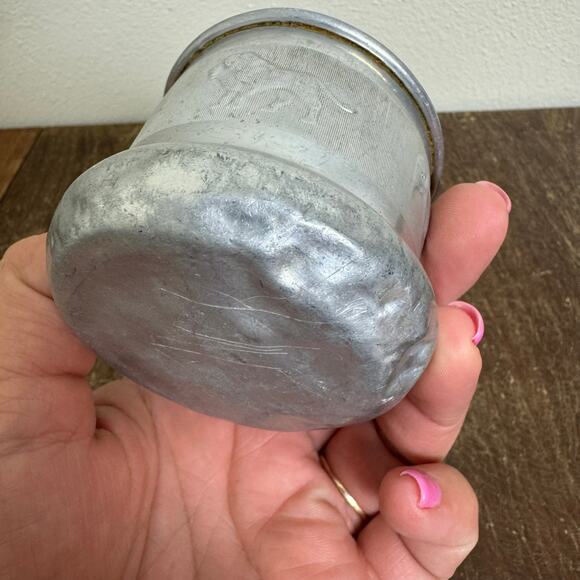 Vintage Aluminum Silver Children's Cup with Wild Animals Bear Lion Elephant - Picture 5 of 9